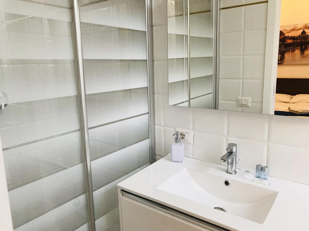 Roma My Home B&B Bagian luar foto